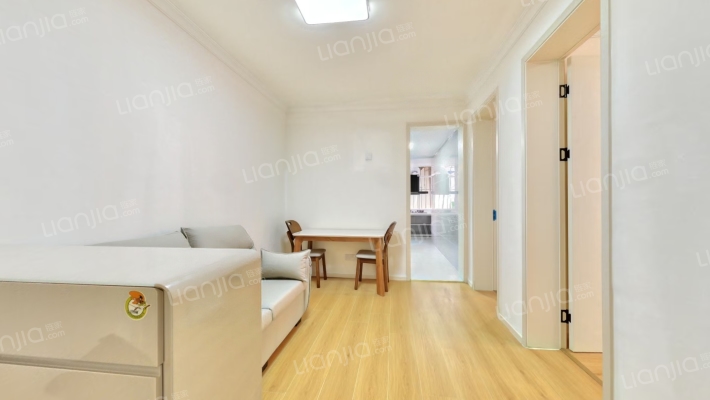 玉林南街8号二手房实景图