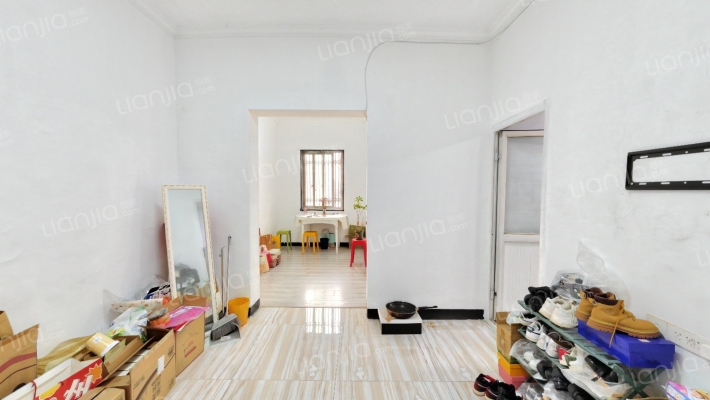 大桥路176号二手房实景图