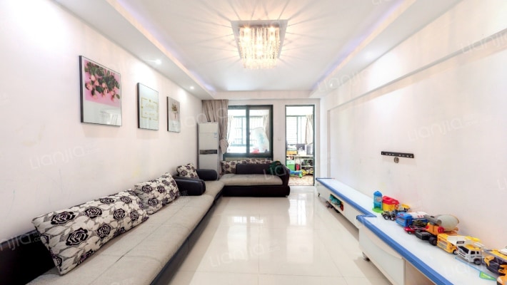 爵士风情花园二手房实景图