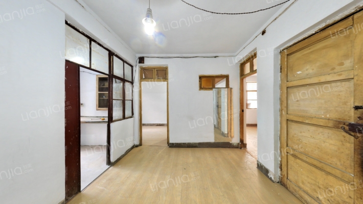 蜜蜂张街161号二手房实景图