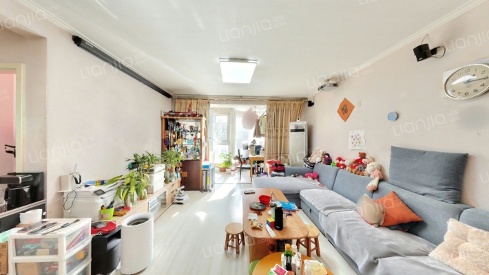 时代国际嘉园二手房实景图