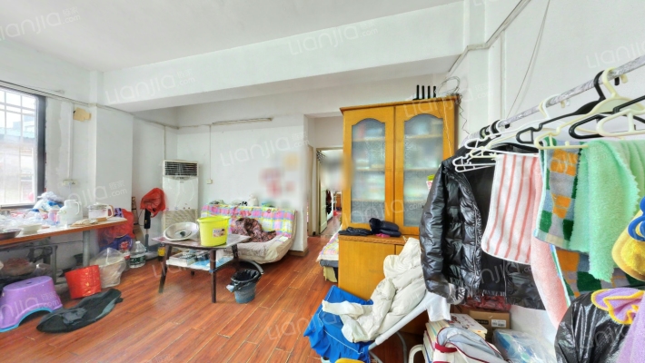 全新社区二手房实景图