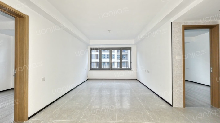 学樘金茂悦二期二手房实景图