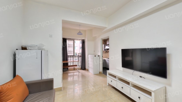 新巢小区一期二手房实景图