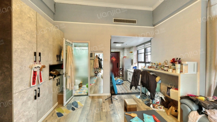 长江8号二手房实景图