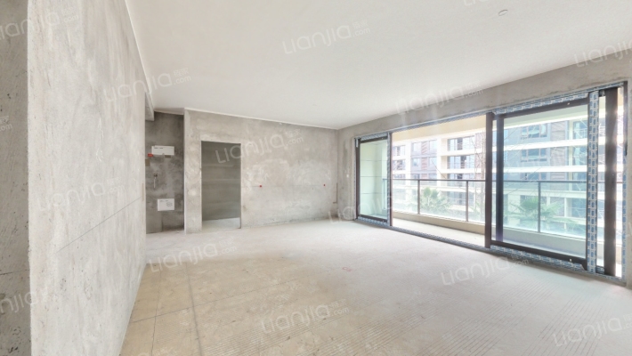 卉森卉林玥二期二手房实景图