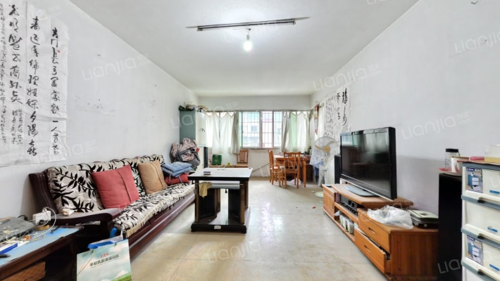 蓑草路98号二手房实景图