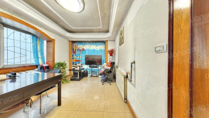 南浦路62号院二手房实景图