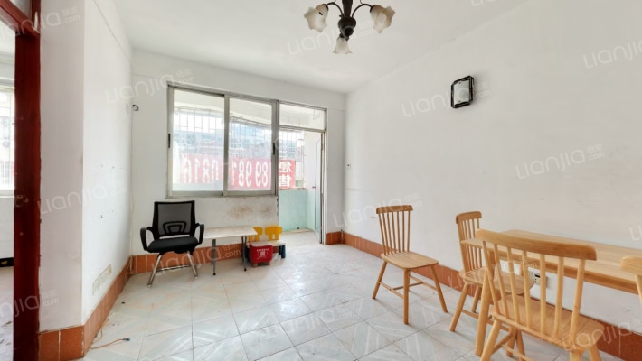 东海花园二手房实景图