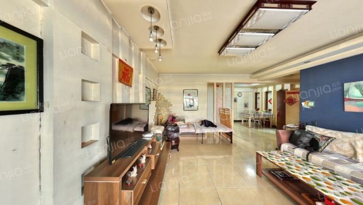 康华公寓二手房实景图