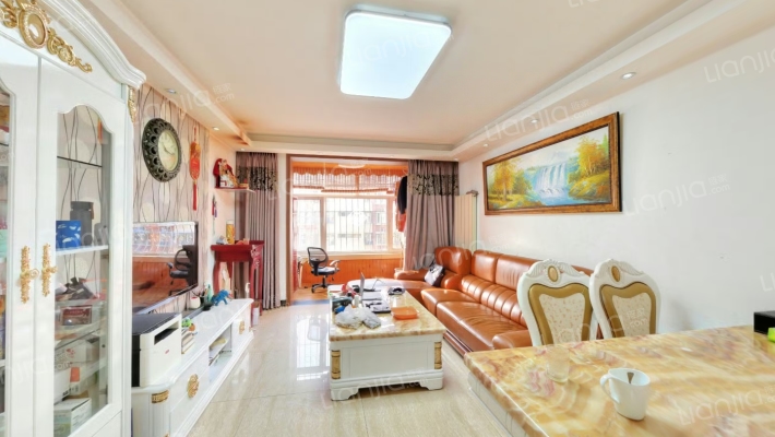 吕营嘉园C区二手房实景图