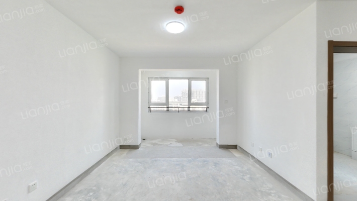 标山山河苑二手房实景图