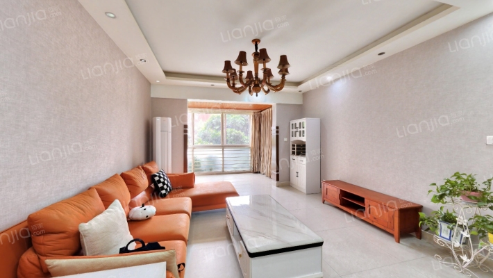 泛林格兰晴天二手房实景图