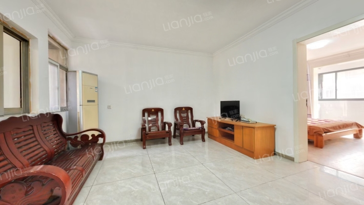 公园南路1号二手房实景图