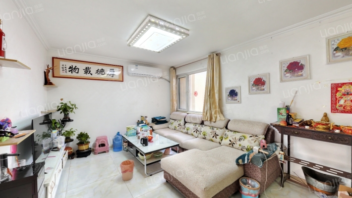 中央华府二手房实景图