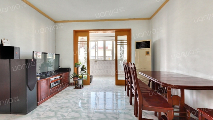 凤凰大街11号二手房实景图