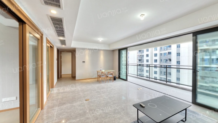 龙光天瀛二期二手房实景图