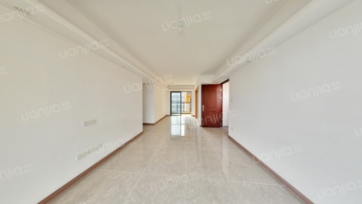 颐安·雍悦华府二手房实景图