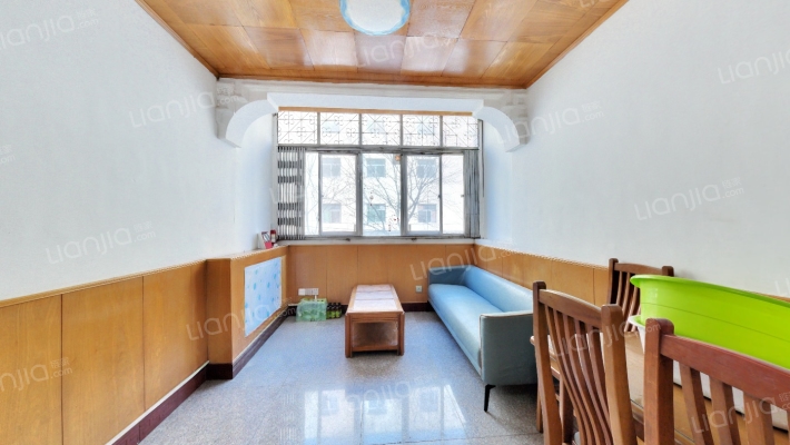 财保小区二手房实景图