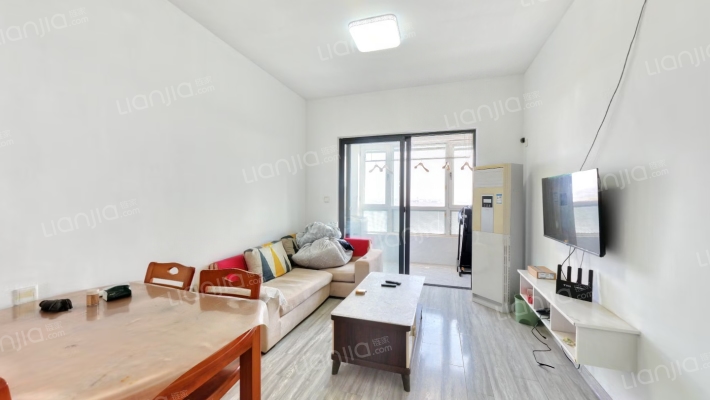 龙池尊邸二手房实景图