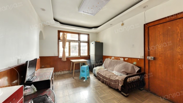 堰塘街四十六号院二手房实景图