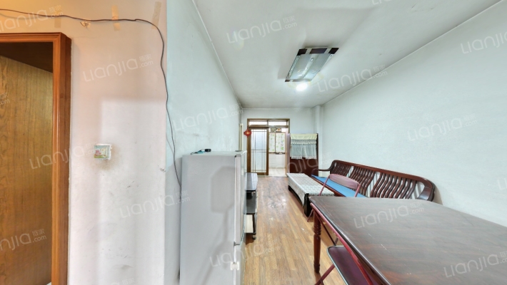 东元西路38号院二手房实景图