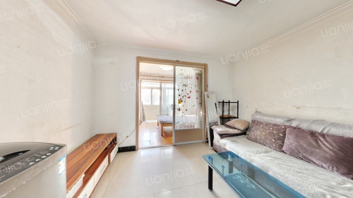 社区家属楼二手房实景图