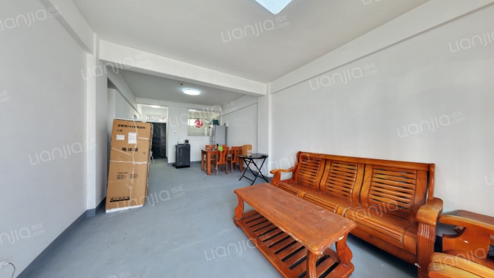 33区商住楼宝安区二手房实景图