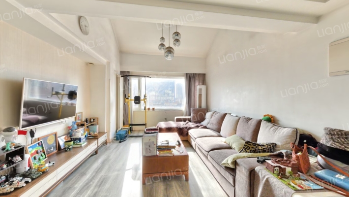 大西洋新城A区二手房实景图