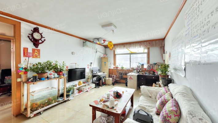 大地花园二手房实景图