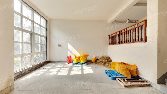 杨梅苑二手房实景图