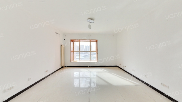 金海国际南区二手房实景图