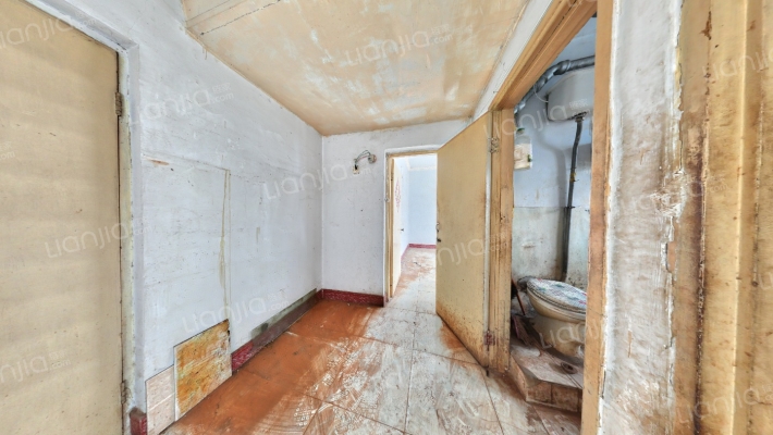 太子务家属楼二手房实景图