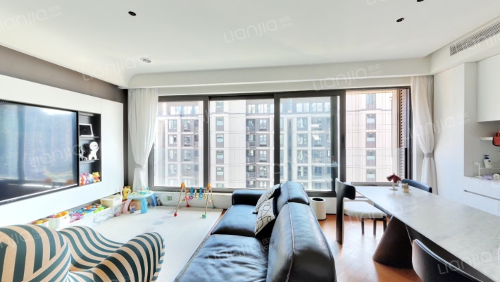 建发五缘橖月二手房实景图