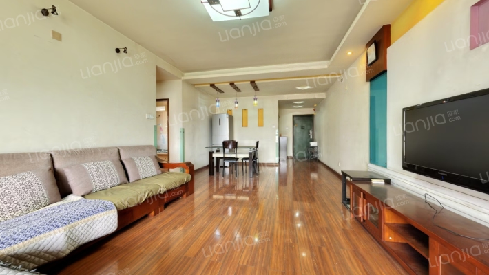 锦西花园一期二手房实景图