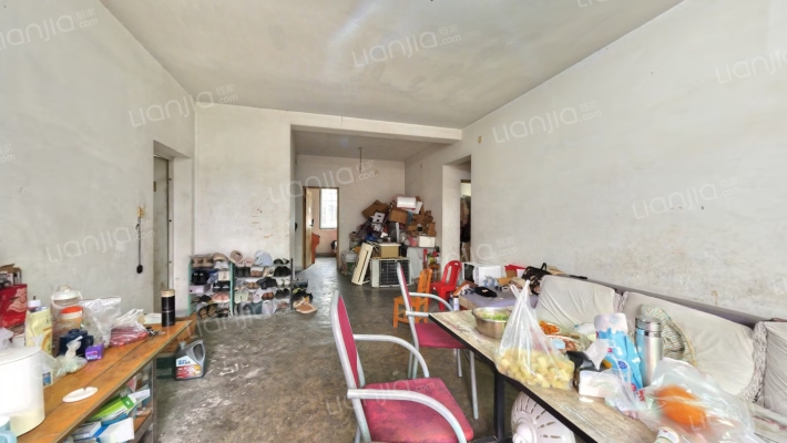 政府教师楼二手房实景图