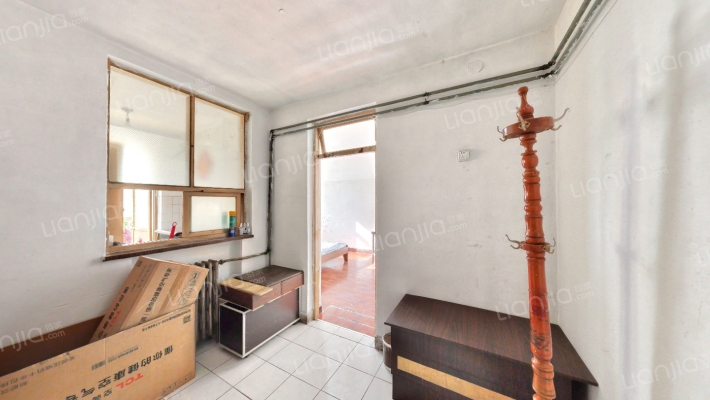 水电站宿舍二手房实景图