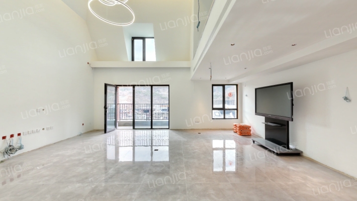 西山艺境华墅二手房实景图