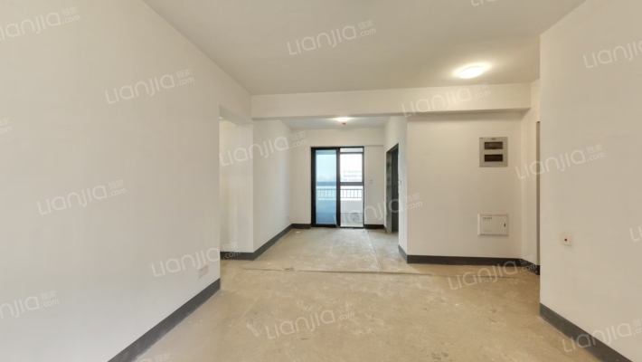 会展嘉园伍区二手房实景图