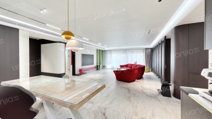 中海峯叁號院二手房实景图