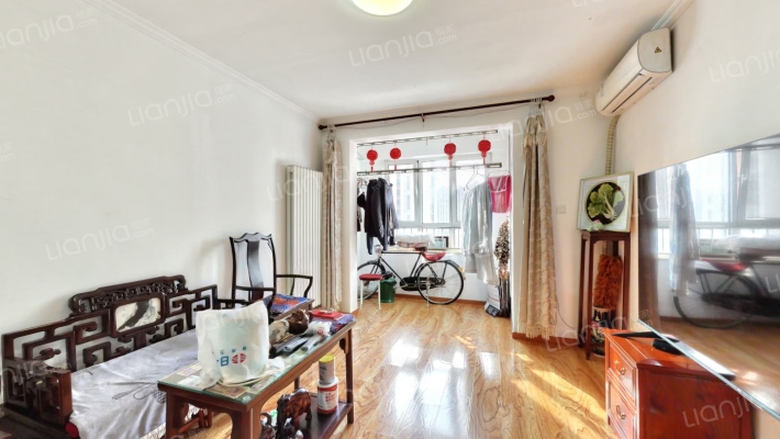 隆兴园一里二手房实景图