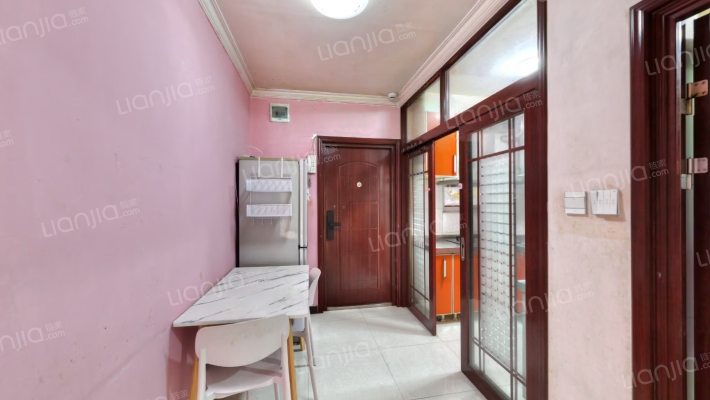 扣钟北里西区二手房实景图