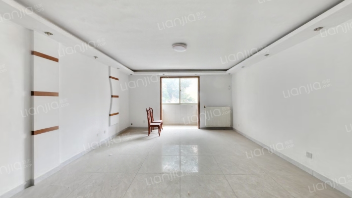 海龙公寓二手房实景图