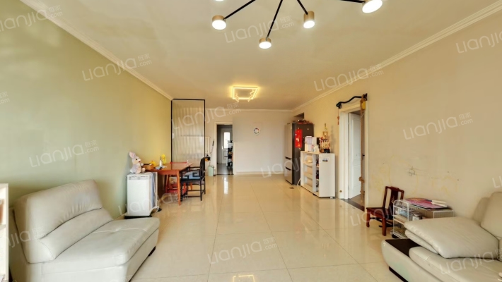 大城小镇二手房实景图