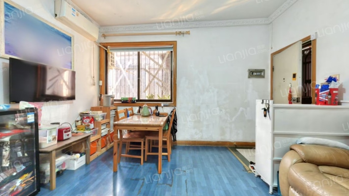 雷公岭住宅区二手房实景图