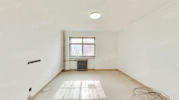 龙聚山庄二手房实景图