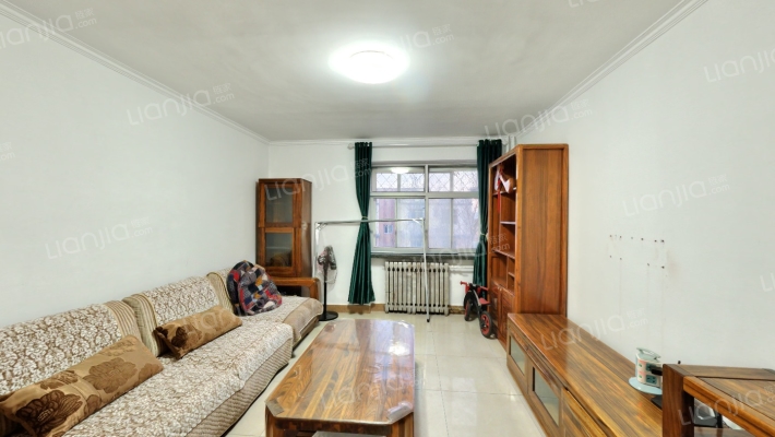 龙聚山庄二手房实景图