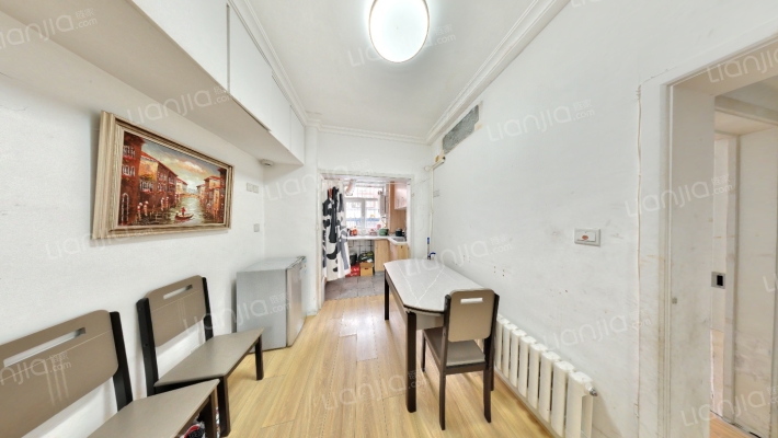 新外大街6号院二手房实景图