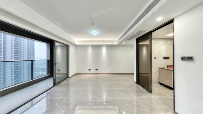 缤印爱达城二手房实景图