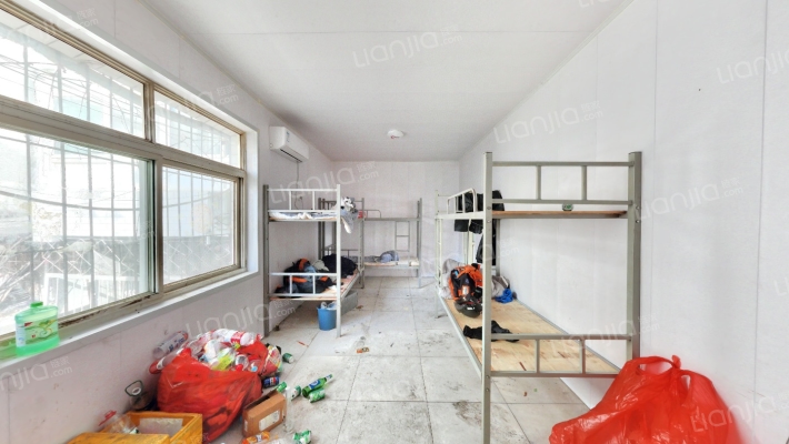 忠厚街1-5号二手房实景图